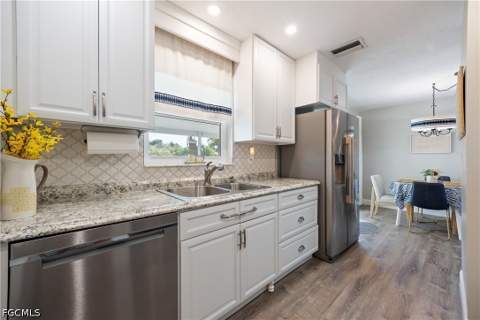 2138 Dominica Ave, Fort Myers FL - photo 16 of 33