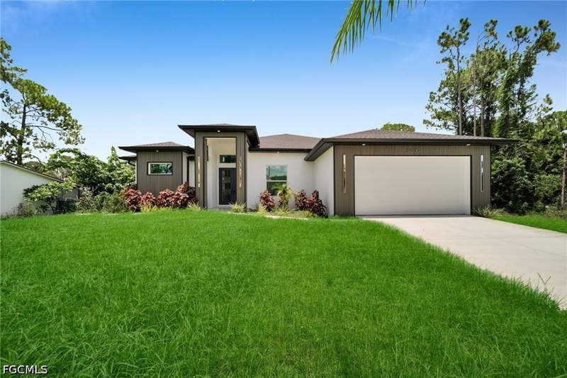 4 bedroom SingleFamilyResidence at 5002 2nd St W, West Lehigh, Lehigh Acres — photo 4