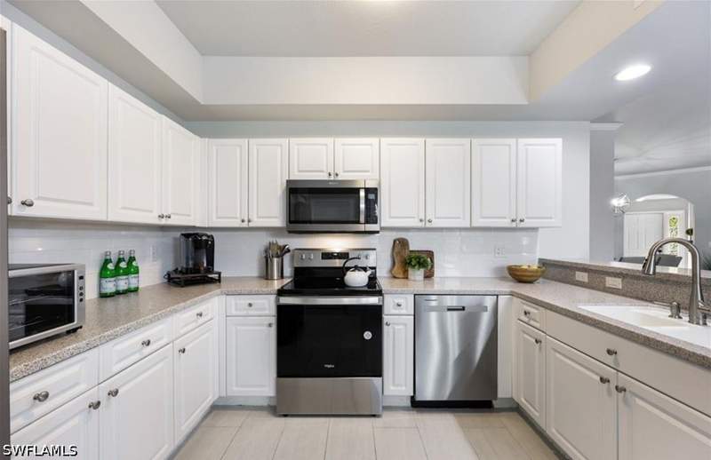 3 bedroom Condominium at 11842 Bayport Lane 2102, Avalon Preserve, Fort Myers — photo 3