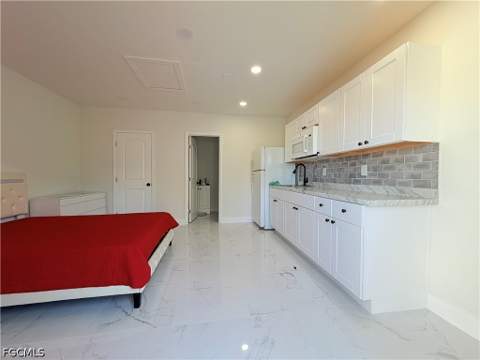 100 NW 13th Pl, Cape Coral FL - photo 22 of 28