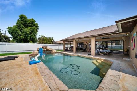 203 SE 16th Ter, Cape Coral FL - photo 22 of 24