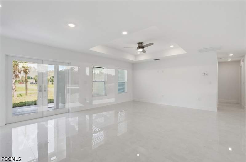 3 bedroom SingleFamilyResidence at 2800 Nora Ave N, Lehigh Acres, Lehigh Acres — photo 5