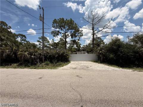 8219 Bartholomew Dr, North Fort Myers FL - photo 22 of 22