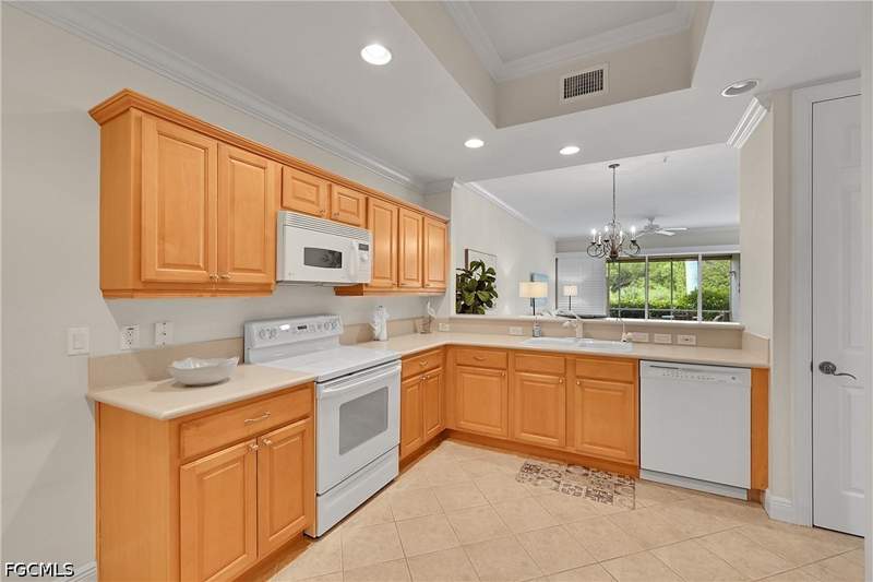 3 bedroom Condominium at 4700 Yacht Harbor Dr 612, Windward Cay, Naples — photo 3