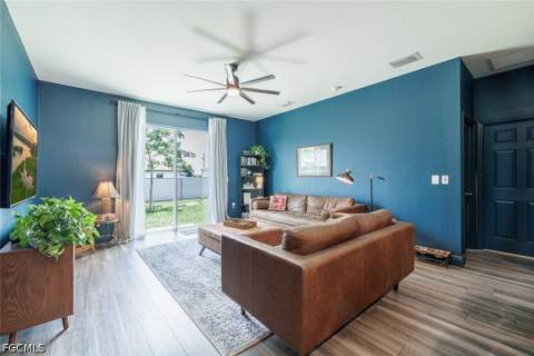 3083 NW 4th Pl, Cape Coral FL - photo 10 of 25