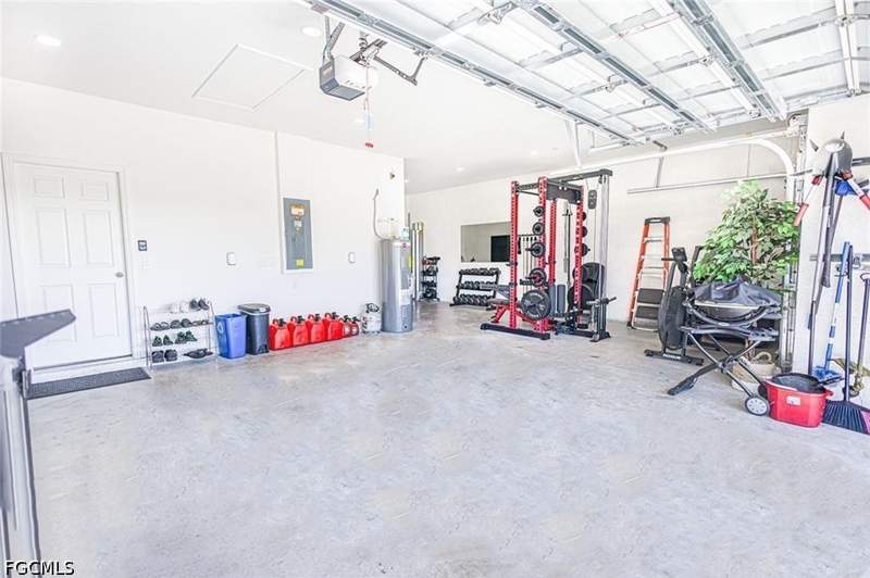3 bedroom SingleFamilyResidence at 3083 NW 4th Pl, Cape Coral, Cape Coral — photo 4