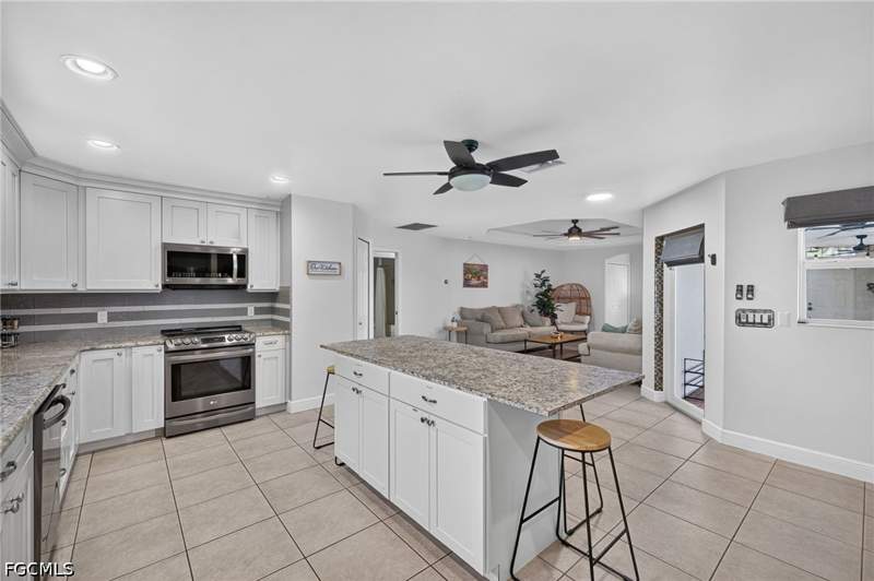 4 bedroom SingleFamilyResidence at 2309 SW 27th St, Cape Coral, Cape Coral — photo 4