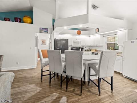 1209 NW 25th Pl, Cape Coral FL - photo 11 of 46