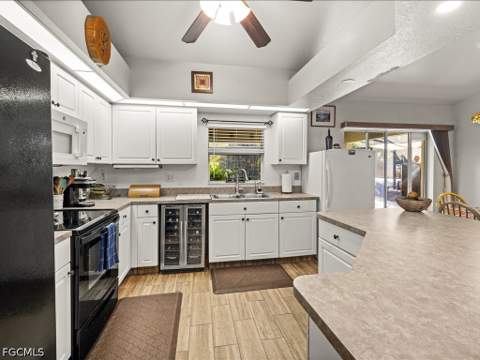 1209 NW 25th Pl, Cape Coral FL - photo 12 of 46