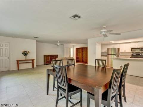 205 Georgetown Blvd 23, Naples FL - photo 12 of 42