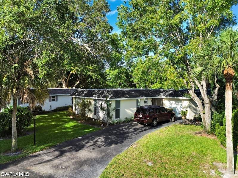 2 bedroom Detached at 205 Georgetown Blvd 23, Royal Arms Villas, Naples — photo 3