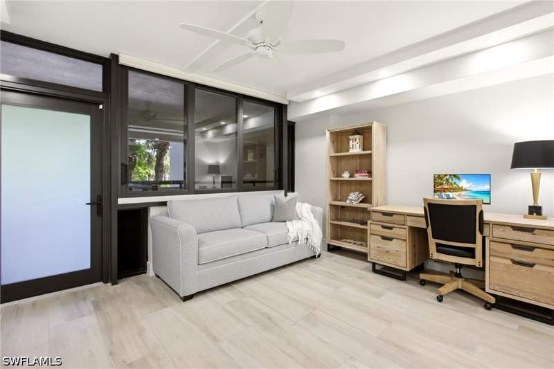 2 bedroom Condominium at 6300 Pelican Bay Blvd 103, Hyde Park, Naples — photo 4