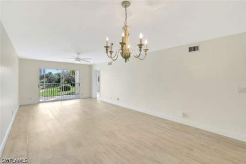 340 Horse Creek Dr 207, Naples FL - photo 12 of 28