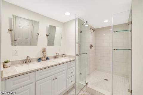 340 Horse Creek Dr 207, Naples FL - photo 17 of 28