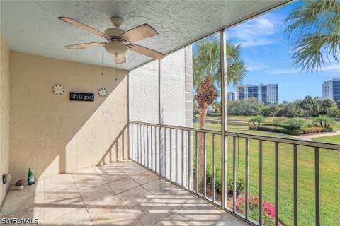 340 Horse Creek Dr 207, Naples FL - photo 24 of 28