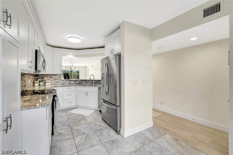 2 bedroom Condominium at 340 Horse Creek Dr 207, Princeton Place, Naples — photo 5