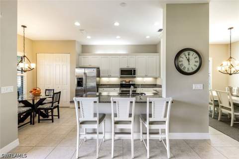 3224 Pacific Dr, Naples FL - photo 11 of 49