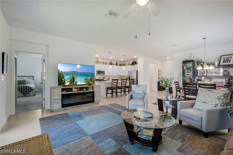 3 bedroom SingleFamilyResidence at 18271 Ridgeline DR, VERDANA VILLAGE, Estero — photo 3