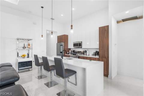 2506 SW Embers Ter, Cape Coral FL - photo 10 of 37