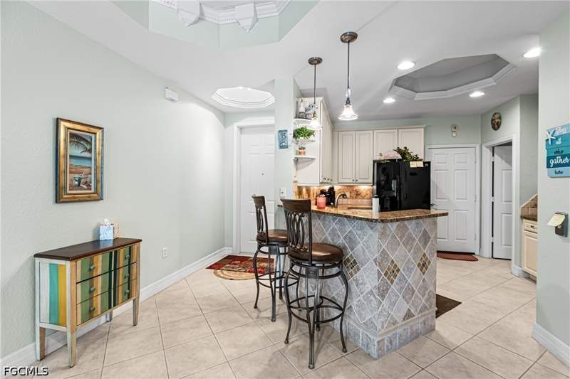 3 bedroom Townhouse at 16010 Via Solera Cir 104, Sail Harbour, Fort Myers — photo 5