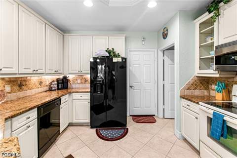 16010 Via Solera Cir 104, Fort Myers FL - photo 7 of 47