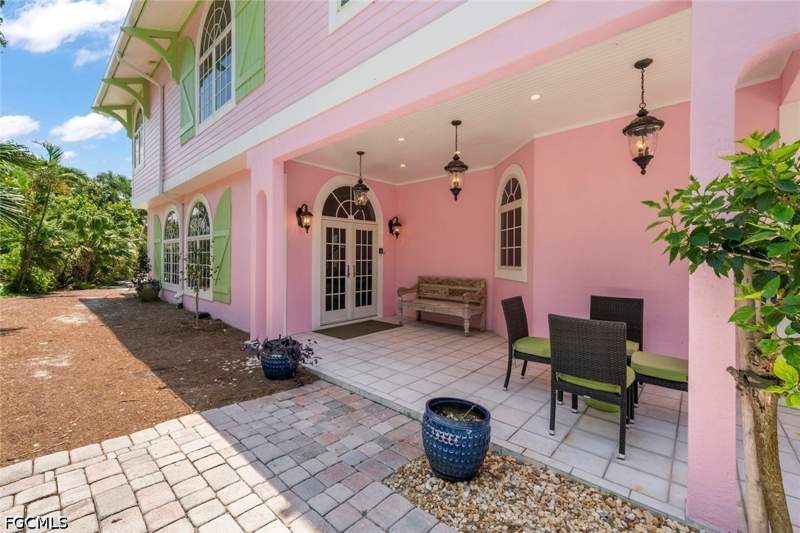 4 bedroom SingleFamilyResidence at 16785 Captiva Dr, Captiva Landings, Captiva — photo 4