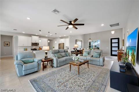 18725 Lake Hammock Dr, Naples FL - photo 7 of 41