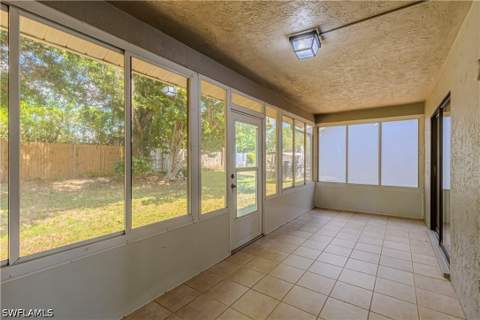 13114 Regent Cir, Fort Myers FL - photo 19 of 22