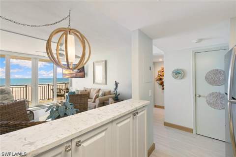 180 Seaview Ct 911, Marco Island FL - photo 11 of 37