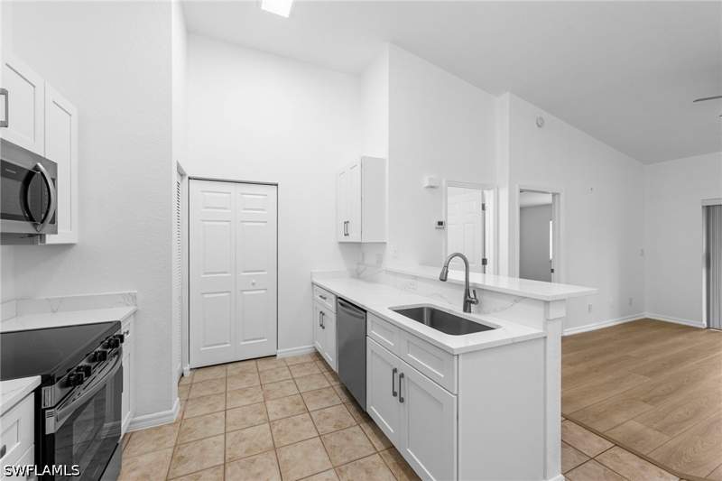 1 bedroom Condominium at 27123 Matheson Ave 206, Gardens Of Bonita Springs, Bonita Springs — photo 5