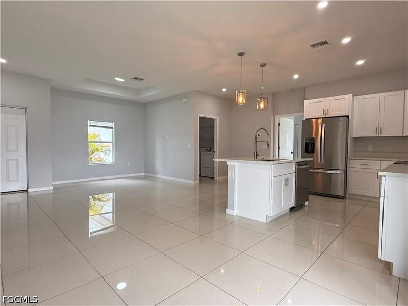 3 bedroom SingleFamilyResidence at 364 Progress Ave, Lehigh Acres, Lehigh Acres — photo 5