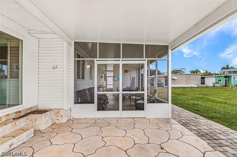 2 bedroom ManufacturedHome at 67 Sturbridge Ln, Coachlight Manor Mobile Home, Fort Myers — photo 4