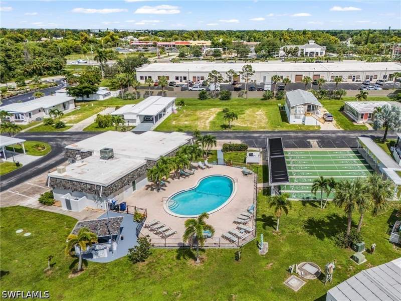 2 bedroom ManufacturedHome at 64 Sturbridge Ln, Coachlight Manor Mobile Home, Fort Myers — photo 3
