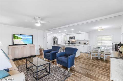 64 Sturbridge Ln, Fort Myers FL - photo 9 of 36