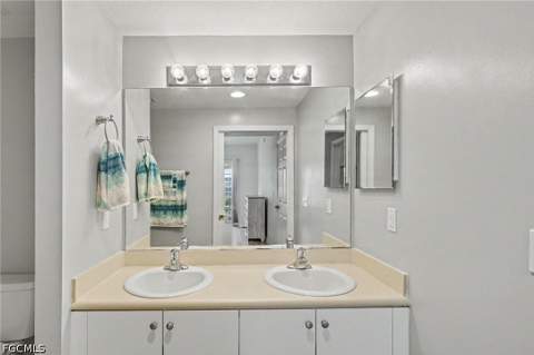 8416 Bernwood Cove Loop 1607, Fort Myers FL - photo 16 of 24