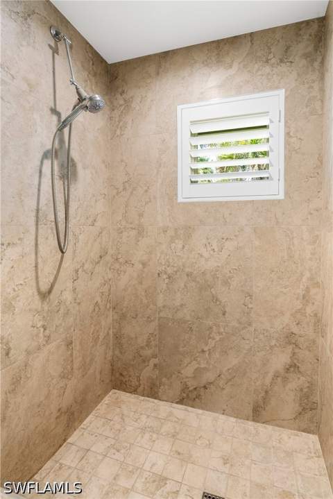 10173 Gulf Shore Dr, Naples FL - photo 23 of 26