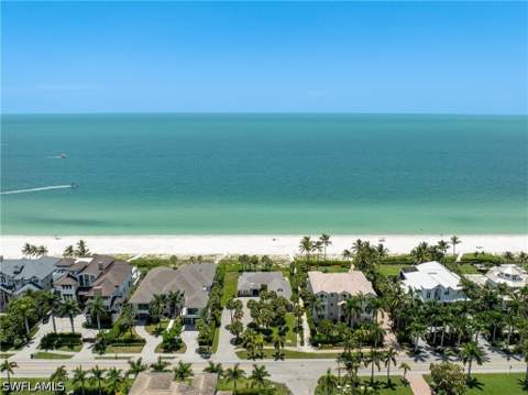 10173 Gulf Shore Dr, Naples FL - photo 6 of 26