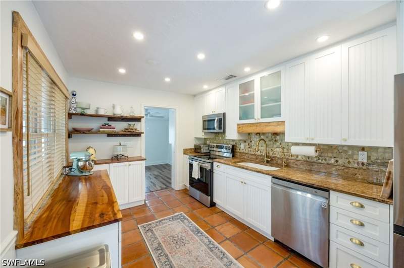 3 bedroom SingleFamilyResidence at 1248 Frank Whiteman Blvd, North Naples Highlands, Naples — photo 5