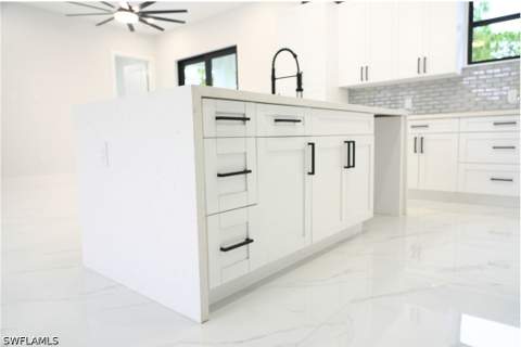 429 Gray Ave S, Lehigh Acres FL - photo 14 of 32