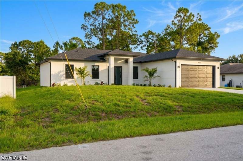 3 bedroom SingleFamilyResidence at 429 Gray Ave S, Lehigh Acres, Lehigh Acres — photo 3