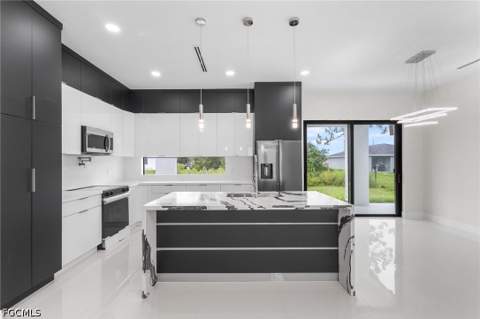 3513 20th St SW, Lehigh Acres FL - photo 8 of 34