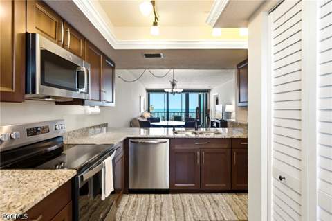 7650 Estero Blvd 804, Fort Myers Beach FL - photo 9 of 50