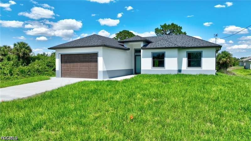 3 bedroom SingleFamilyResidence at 317 Lancelot Ave, Lehigh Acres, Lehigh Acres — photo 3