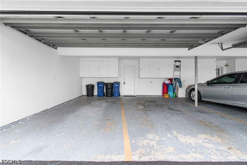 2 bedroom Condominium at 5837 Queen Elizabeth Way 3, Provincetown, Fort Myers — photo 5