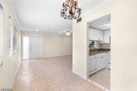 5837 Queen Elizabeth Way 3, Fort Myers FL - photo 8 of 37