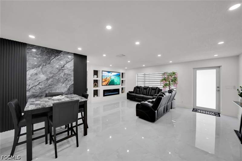 4 bedroom SingleFamilyResidence at 1191 Gramac Dr, North Fort Myers, North Fort Myers — photo 4