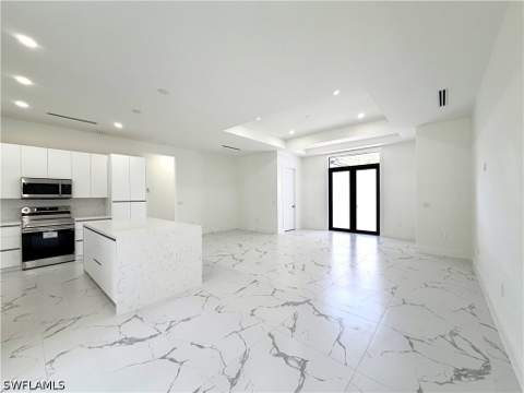 3257 Desoto Blvd S, Naples FL - photo 8 of 41