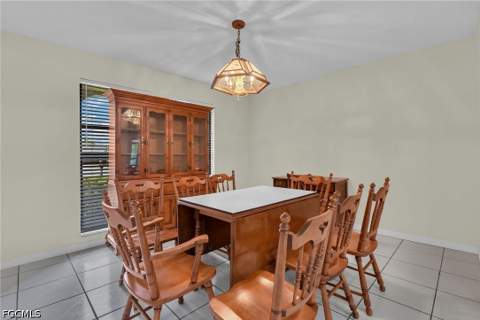 534 SE 32nd Ter, Cape Coral FL - photo 11 of 41