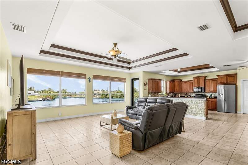 4 bedroom SingleFamilyResidence at 2441 NW 9th Ter, Cape Coral, Cape Coral — photo 4