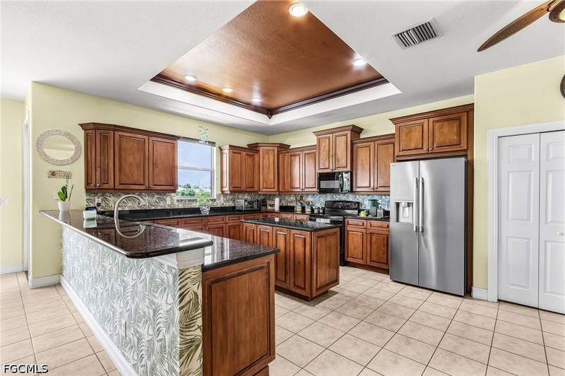 4 bedroom SingleFamilyResidence at 2441 NW 9th Ter, Cape Coral, Cape Coral — photo 5